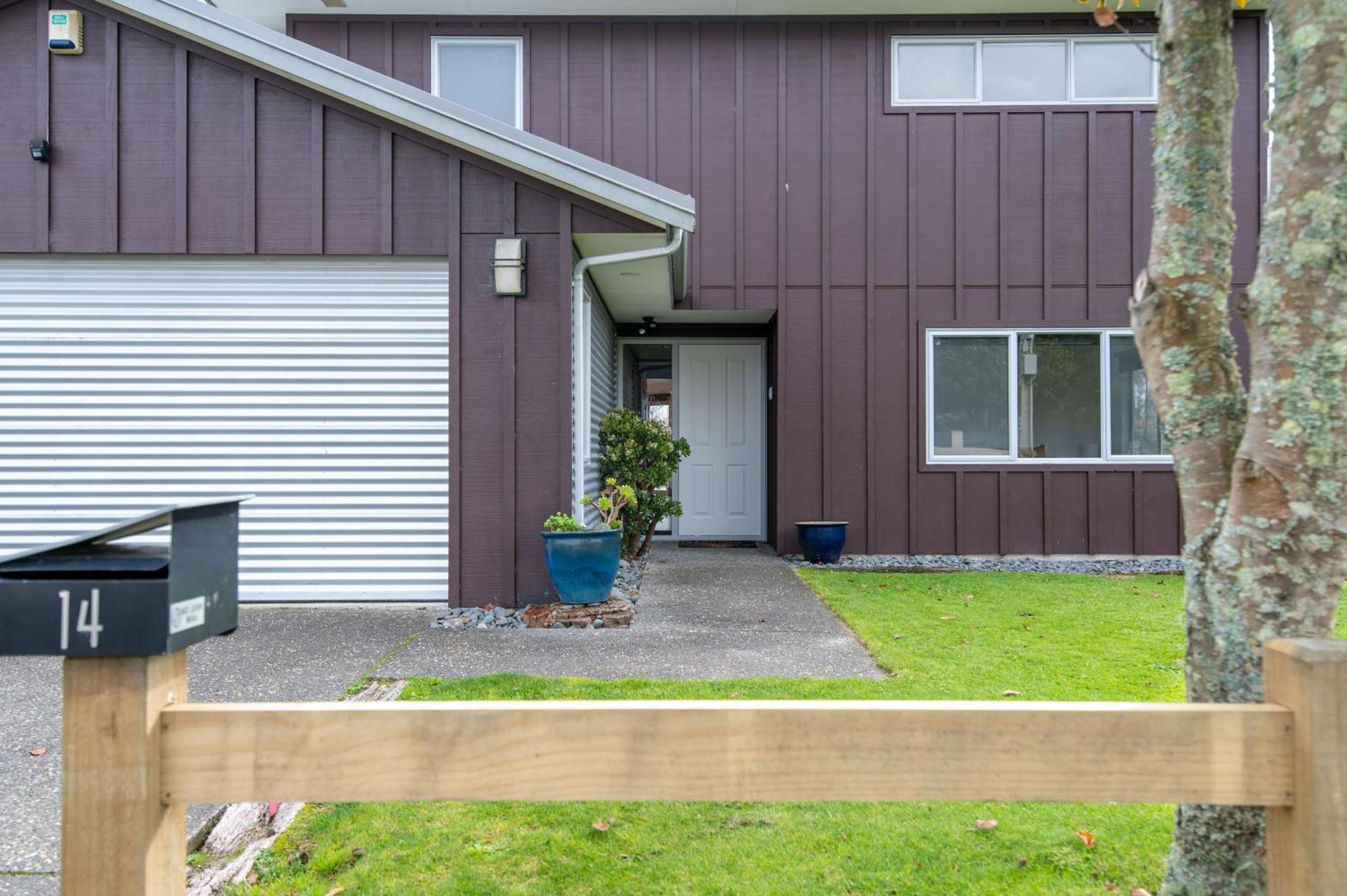 Zodiac Bay Lake Retreat Rotorua Exterior foto